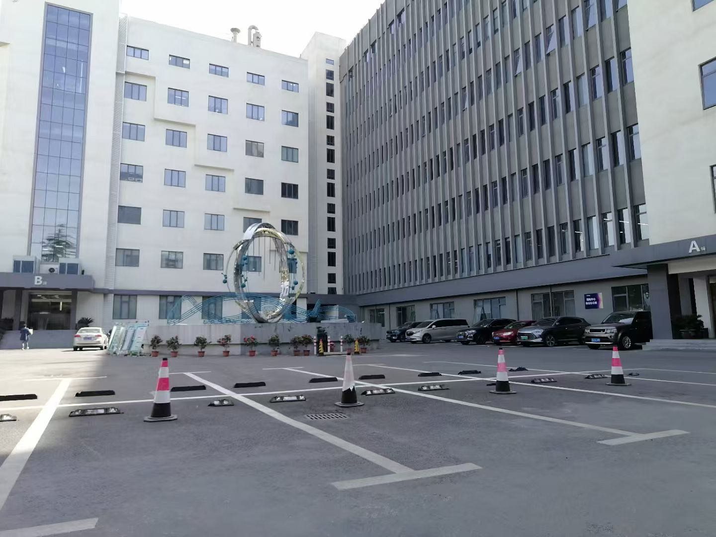 金桥1300平独立整层精装修万级GMP适合芯片半导体集成电路