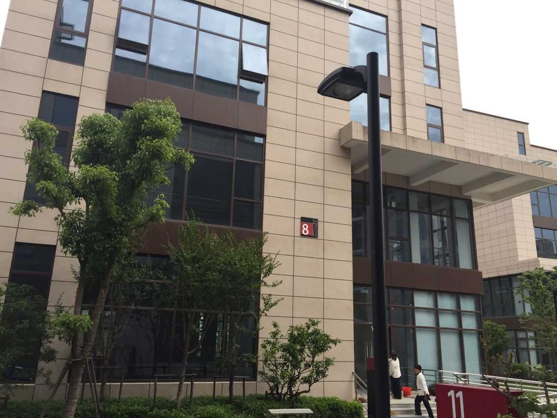 上海周浦医谷医学园 独栋、整层出租 精装实验室 可环评小试中试生产