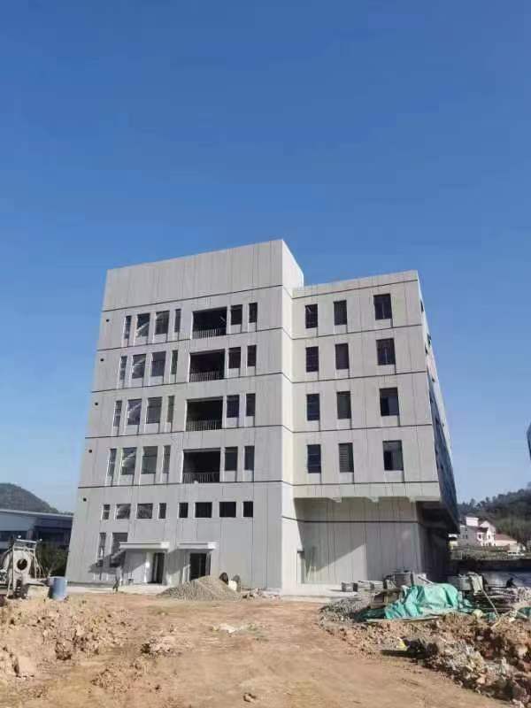 直售杭州全新7000方独栋厂房，层高7.2米，可分，可办环评，随时可看
